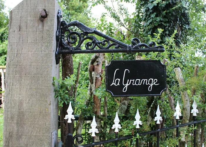 La Grange בית נופש Rânes